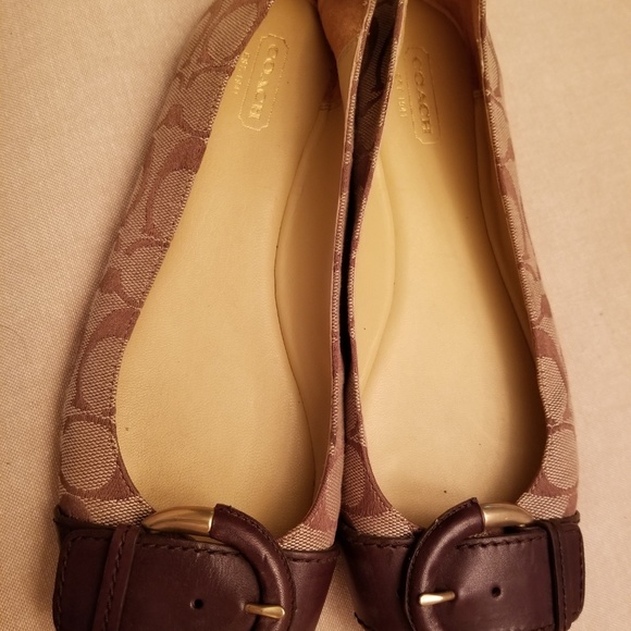 COACH BROWN FLATS SIZE 8.5 without the box - Picture 3 of 5